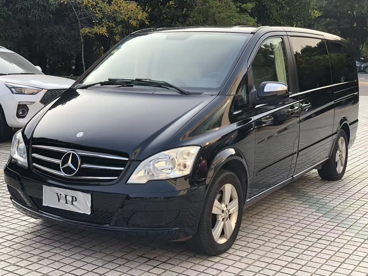 Mercedes-Benz Viano  из Китая