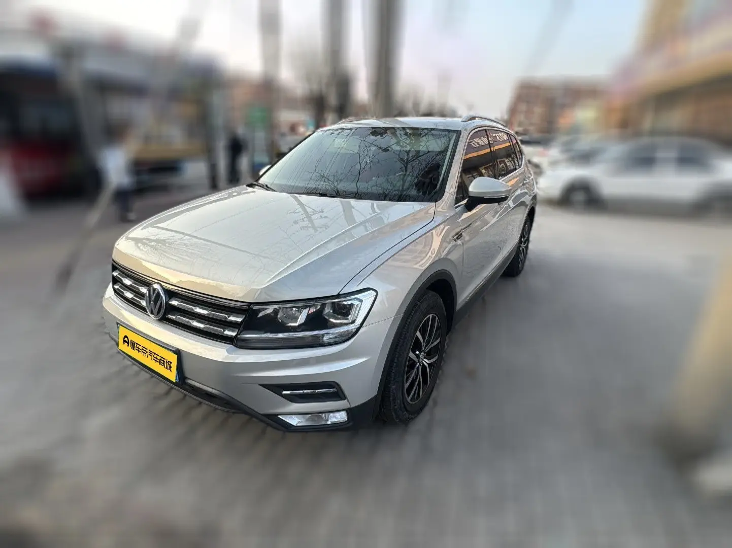 Volkswagen Tiguan L  из Китая