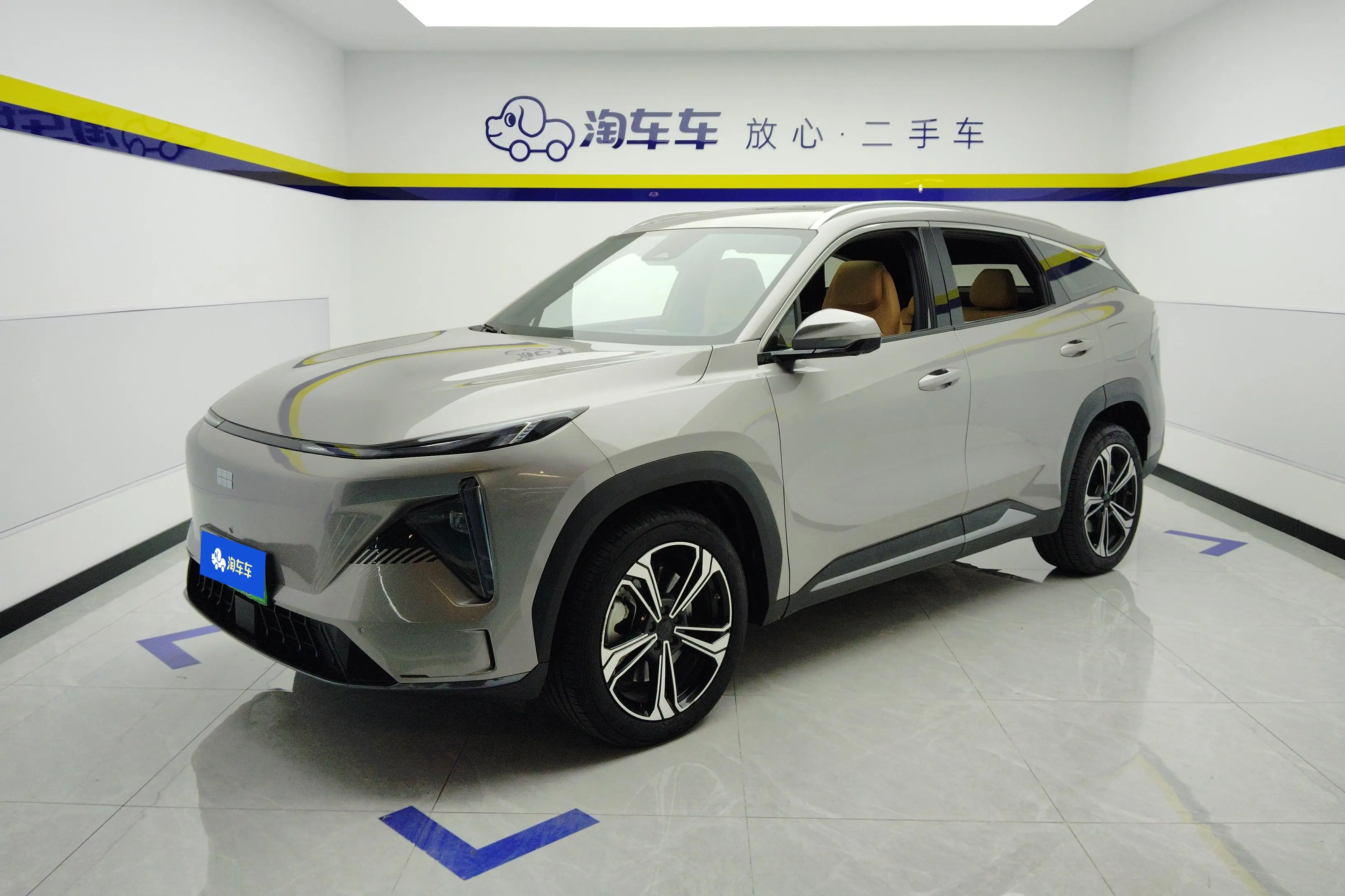 Geely Galaxy L7  из Китая