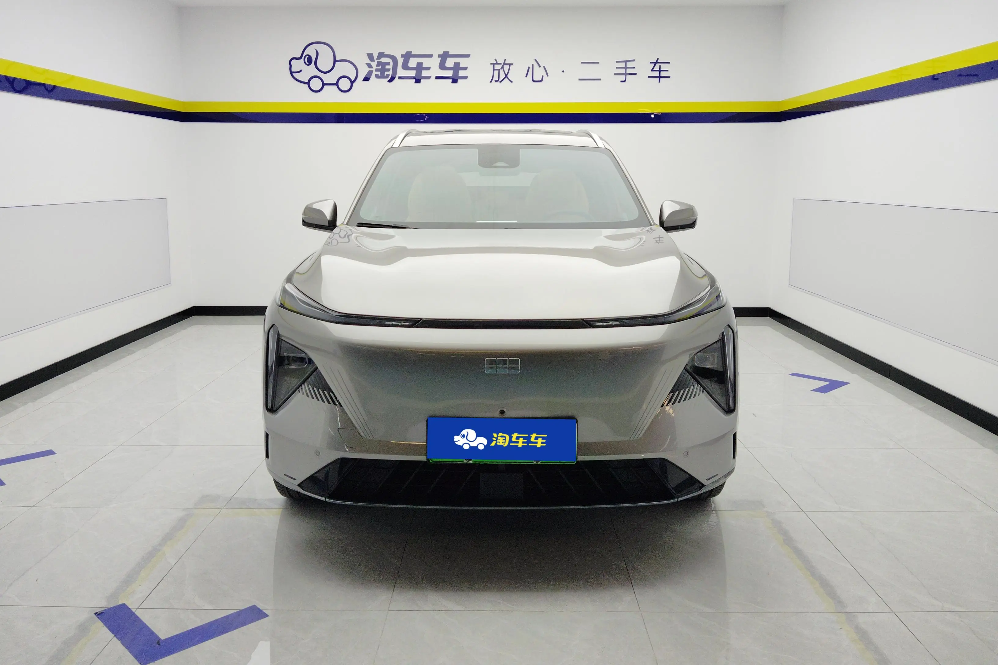 Geely Galaxy L7  из Китая