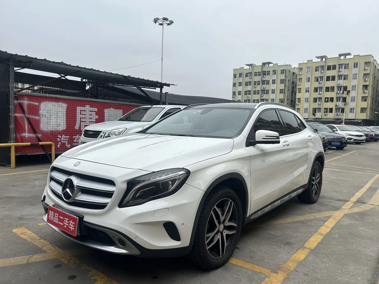Mercedes-Benz GLA  из Китая