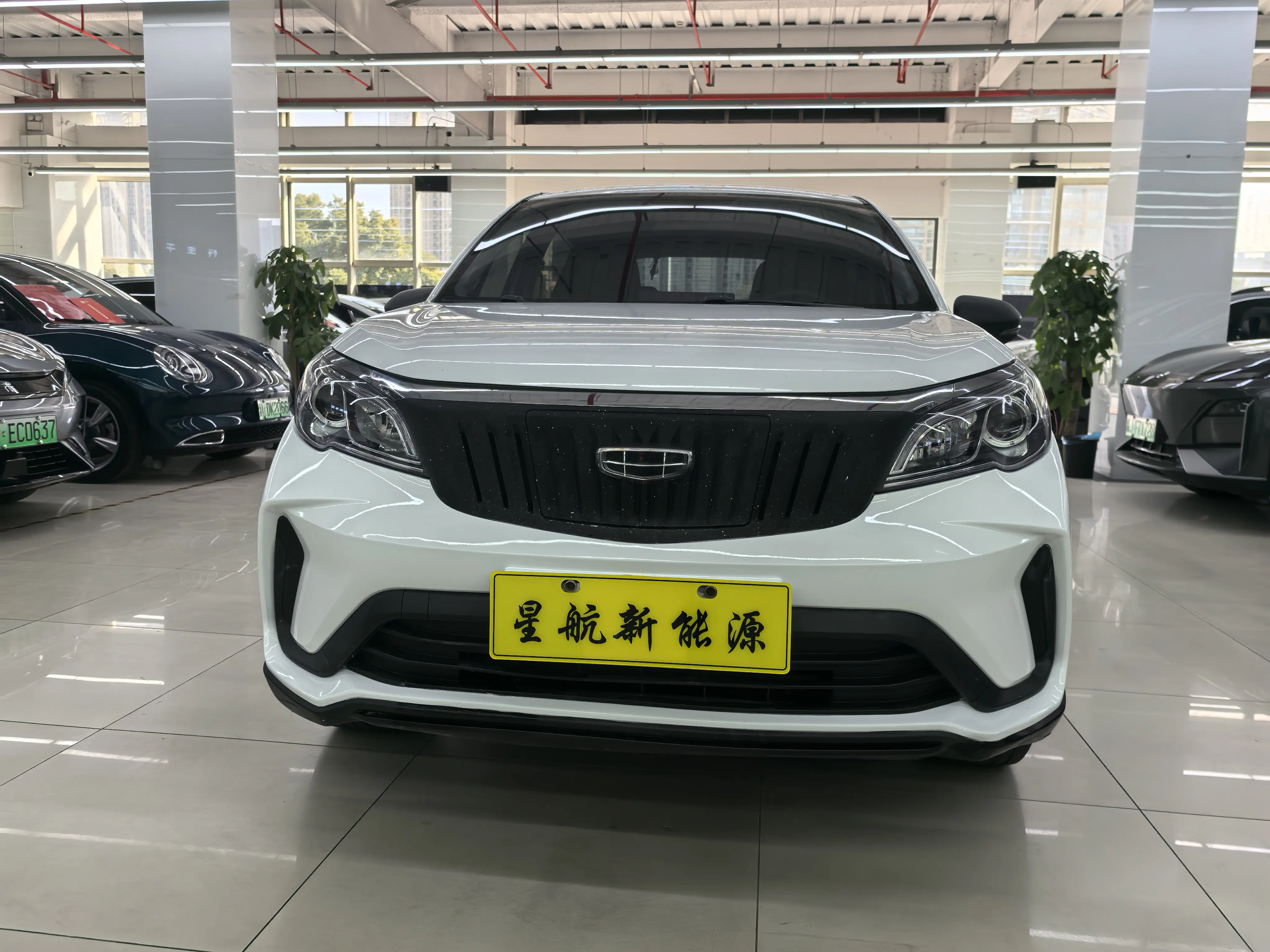 Geely EX3 Kung Fu Cow  из Китая