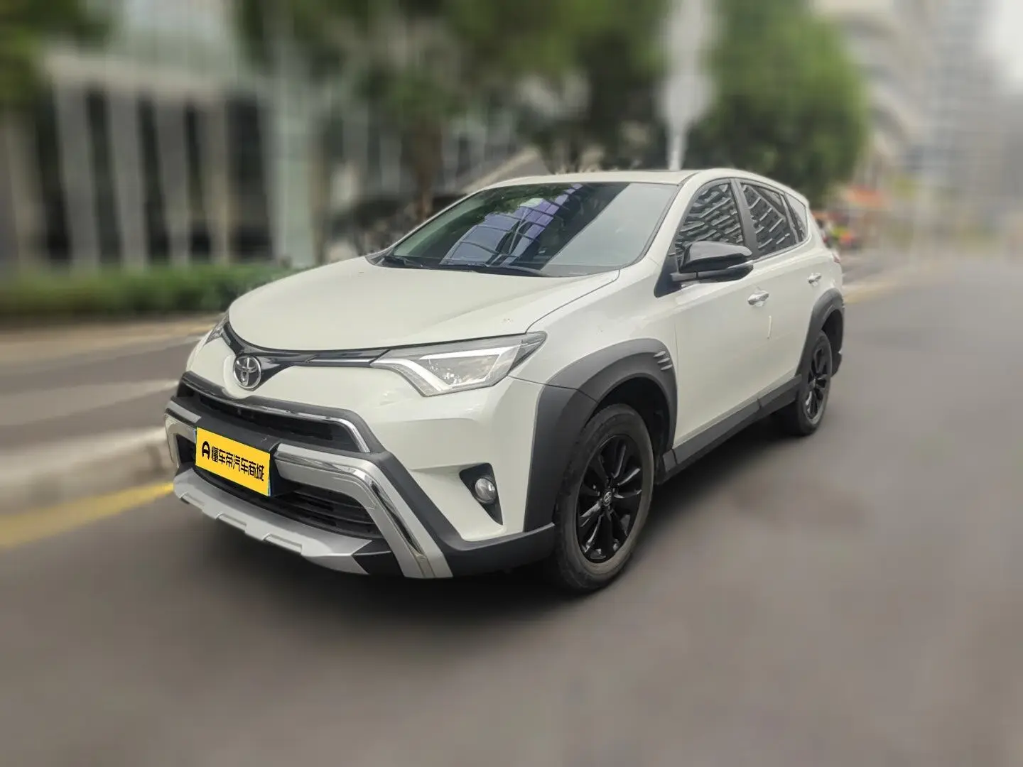 Toyota RAV4  из Китая