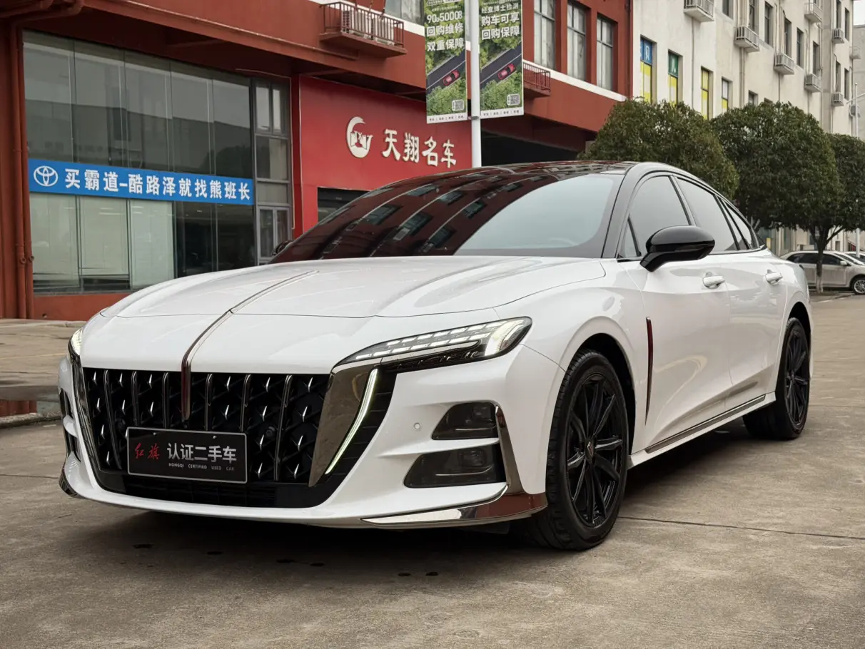 Hongqi H6  из Китая