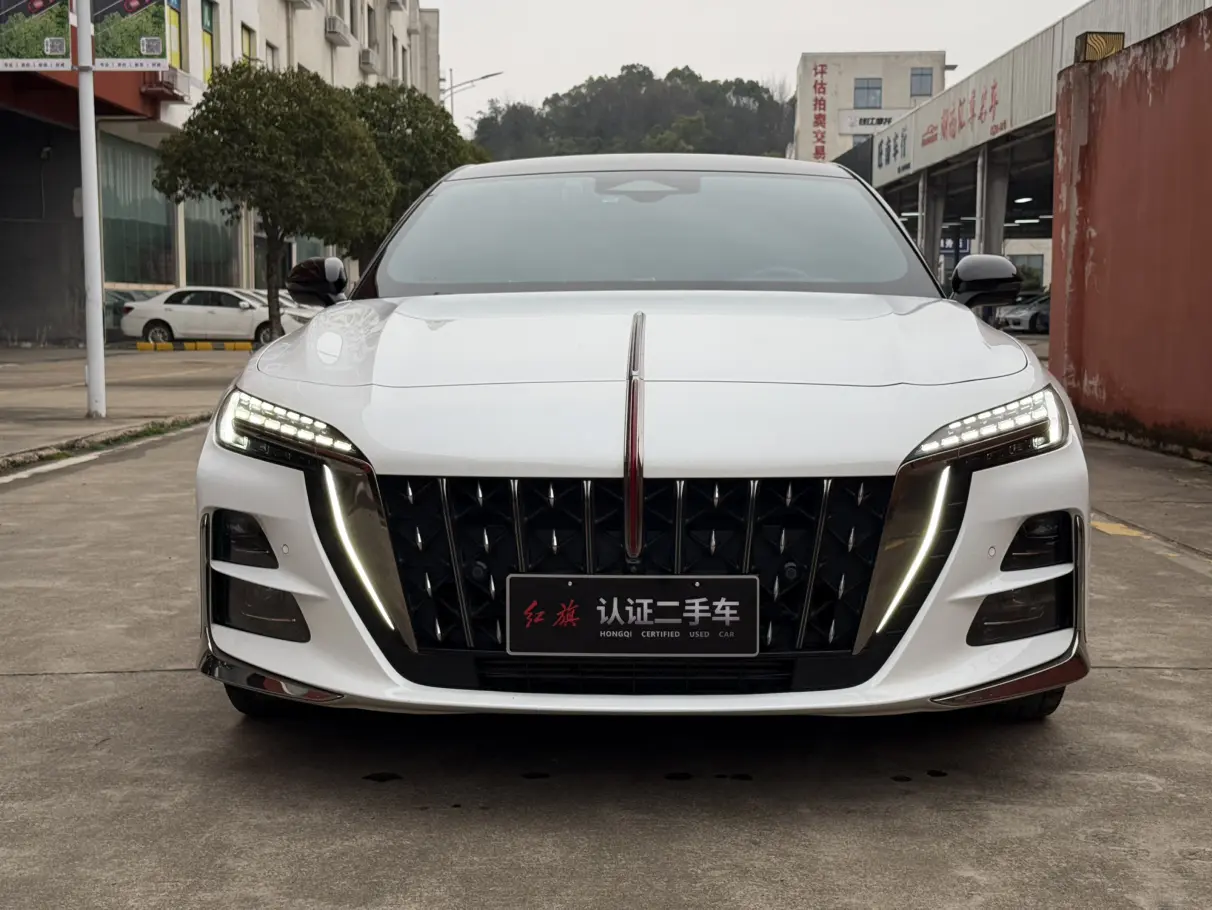 Hongqi H6  из Китая