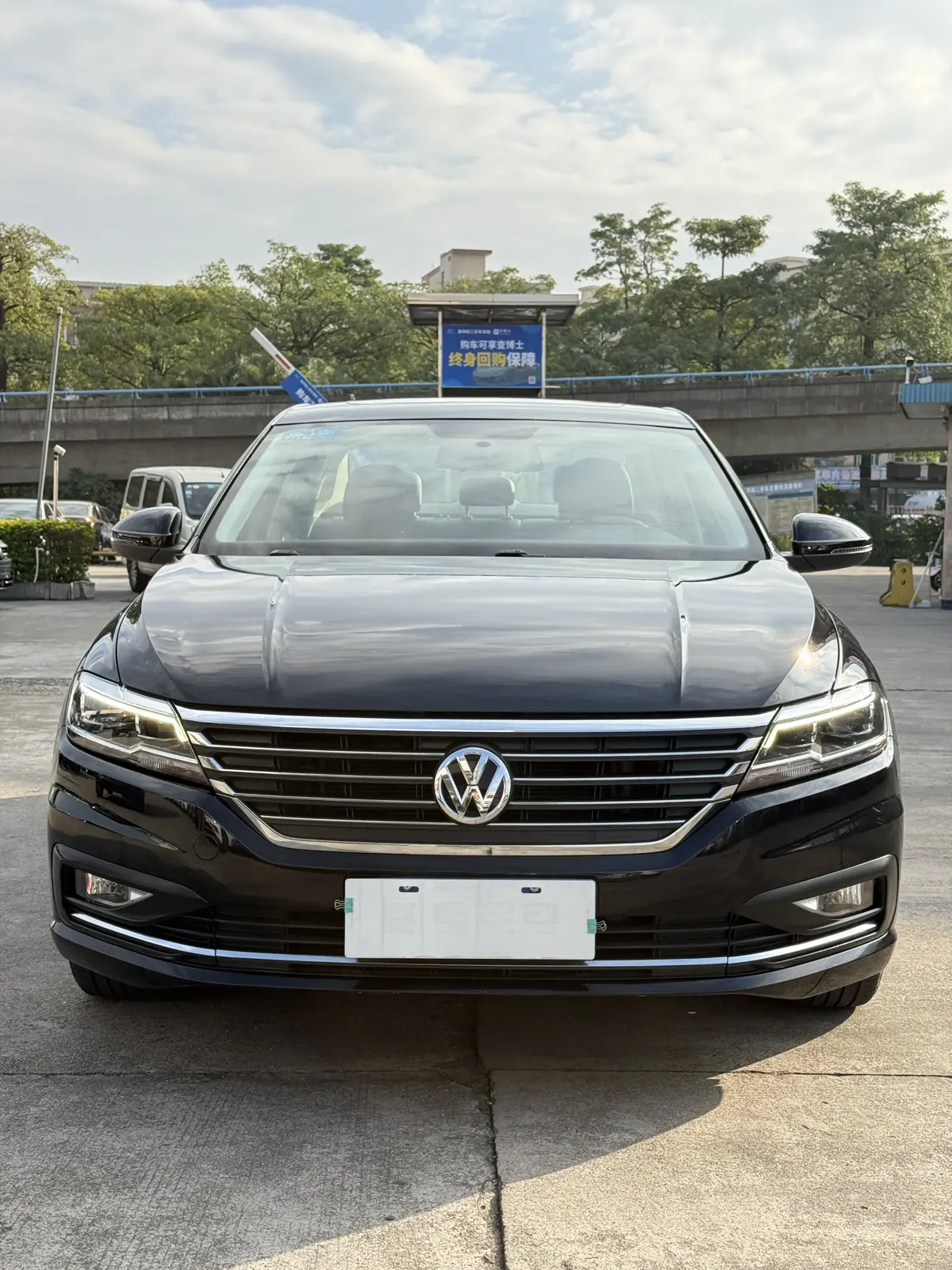 Volkswagen Lavida  из Китая