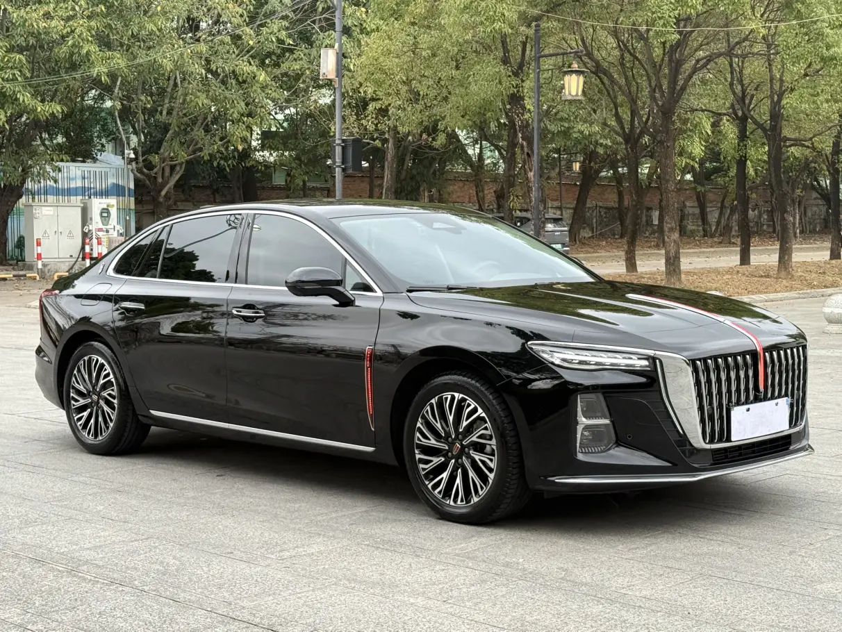 Hongqi H5  из Китая