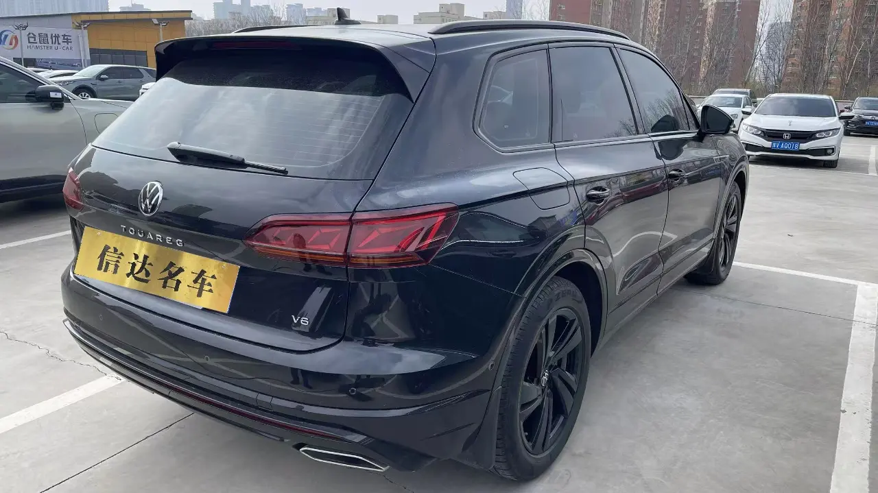 Volkswagen Touareg  из Китая