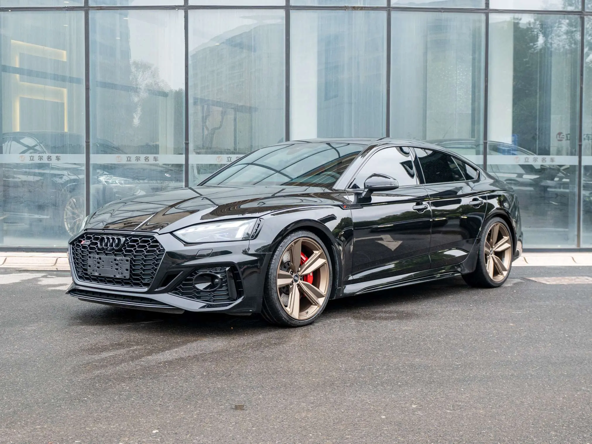 Audi RS 5  из Китая