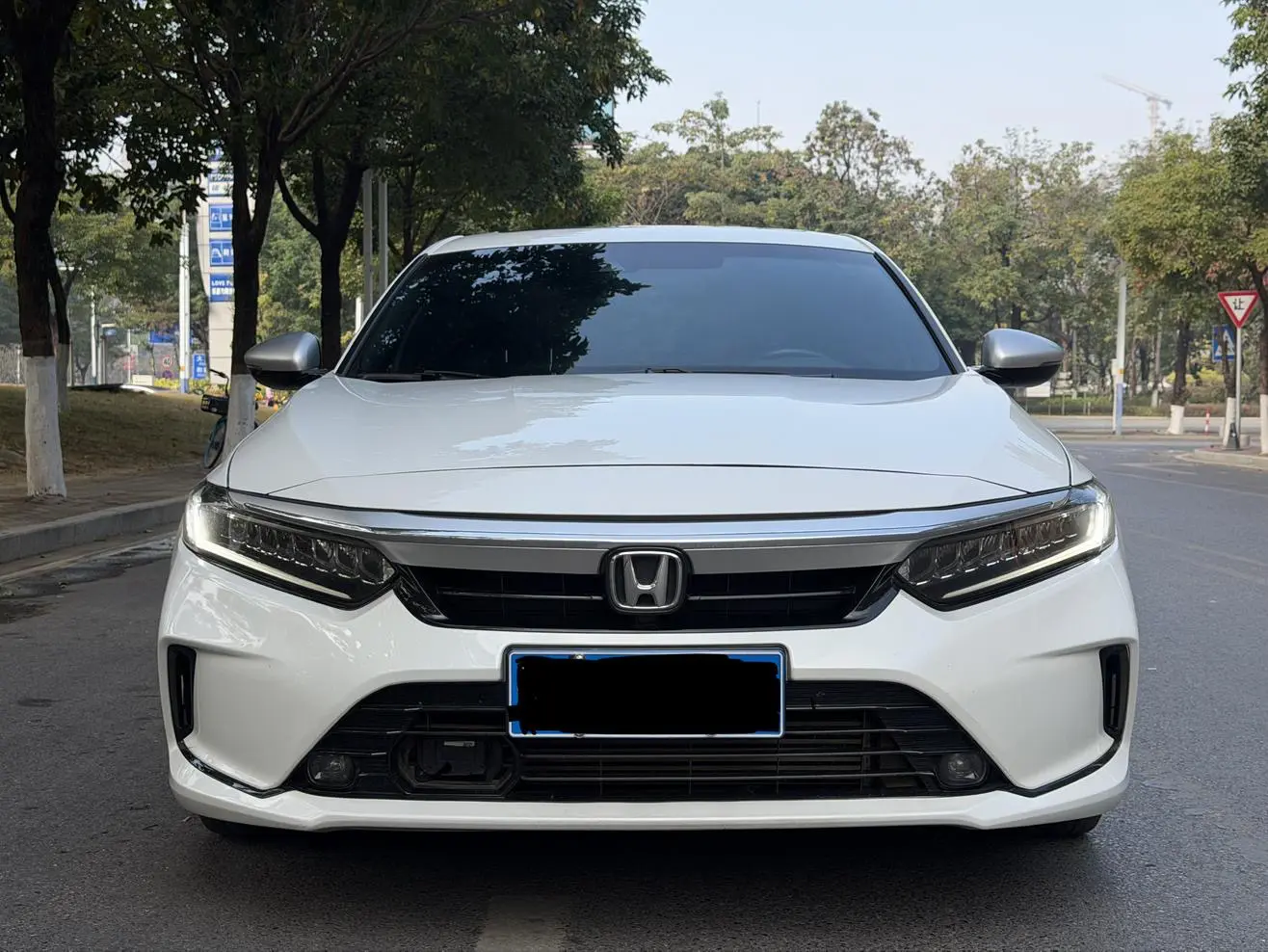 Honda Inspire (Yingshipai)  из Китая