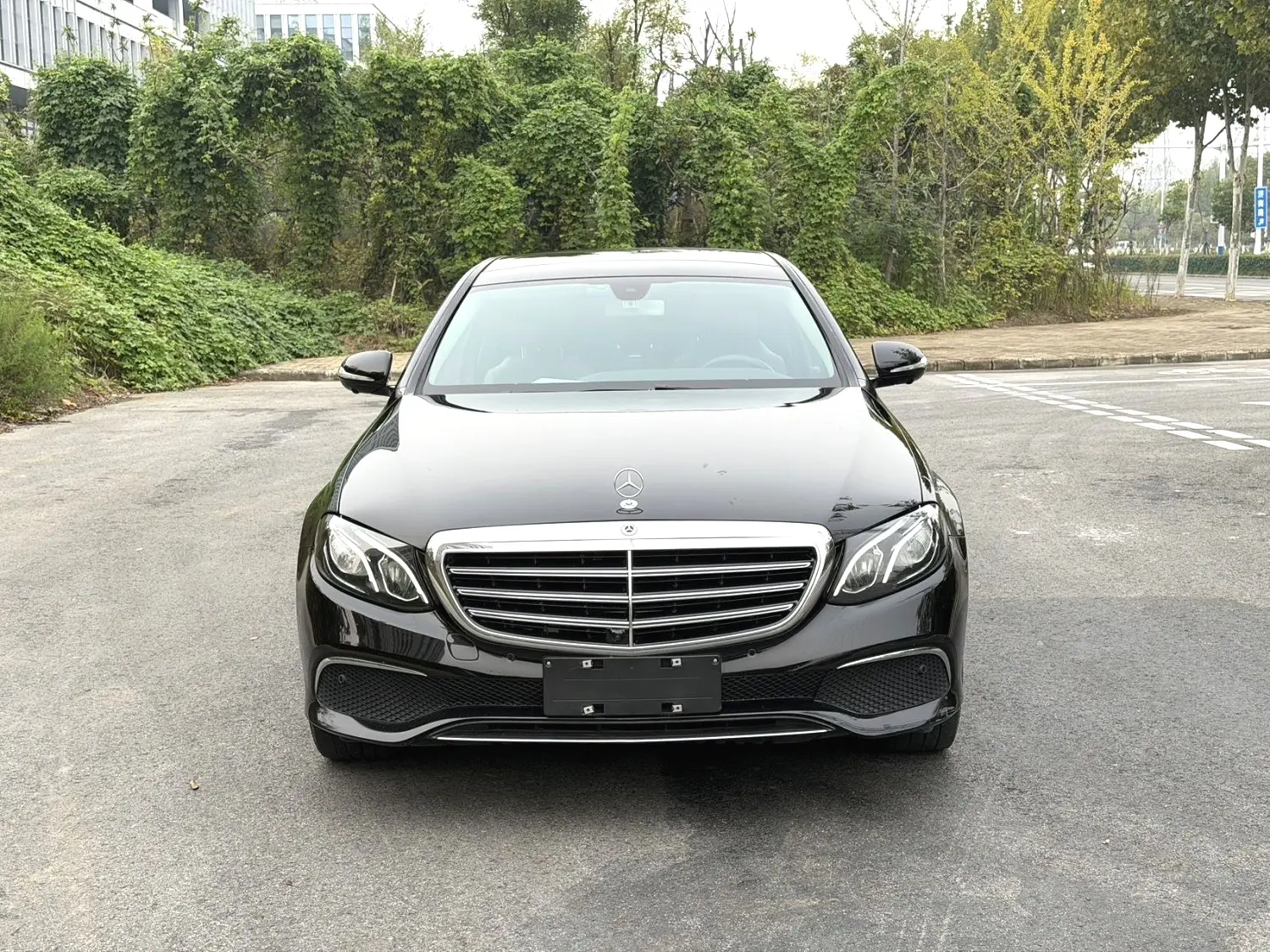 Mercedes-Benz E-Class  из Китая