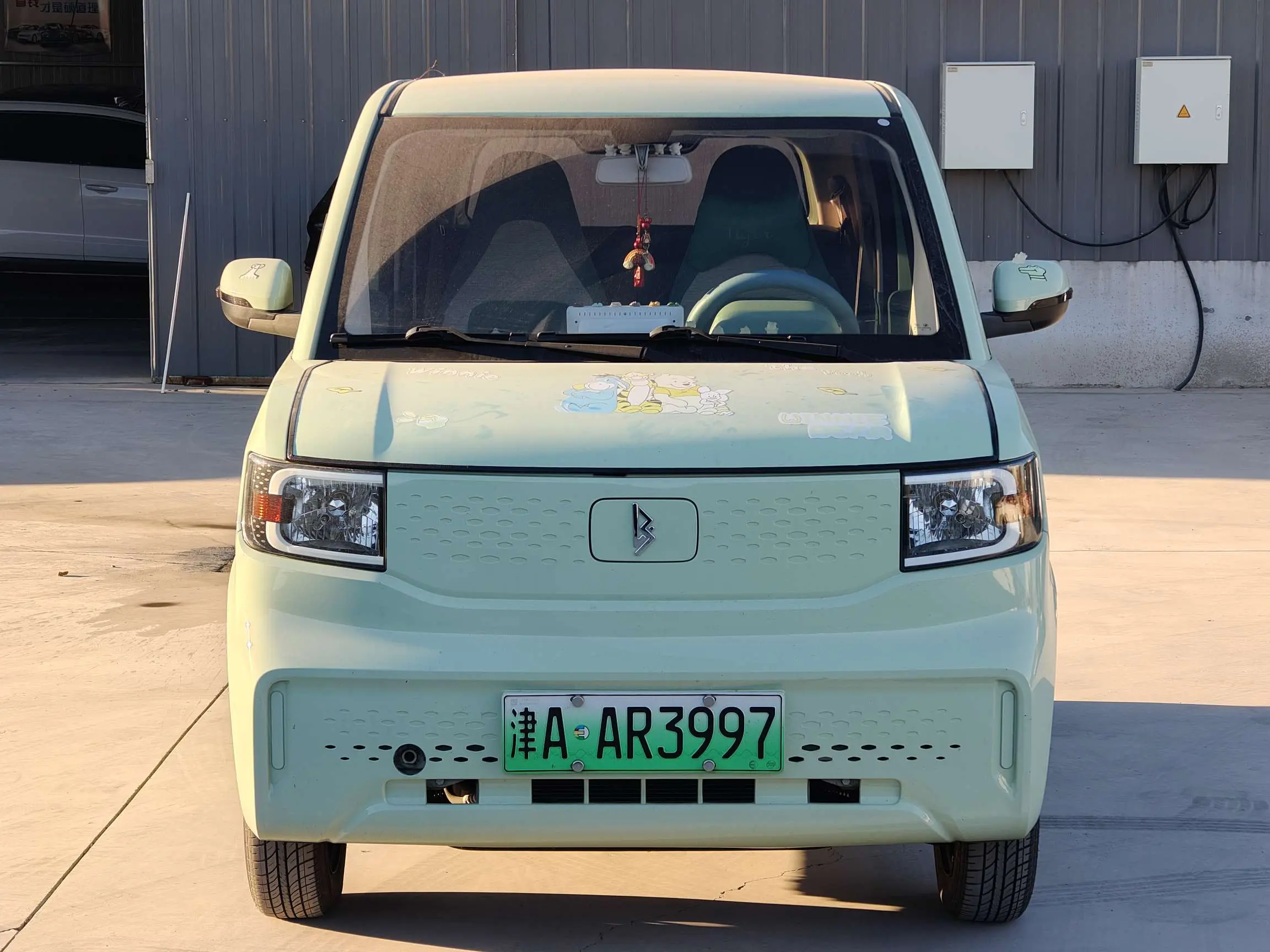 Lingbao Uni  из Китая