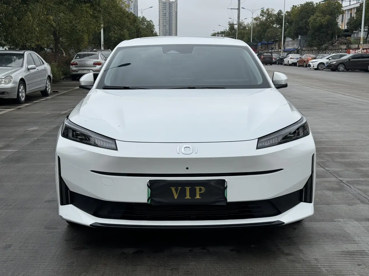 Changan Qiyuan A05  из Китая