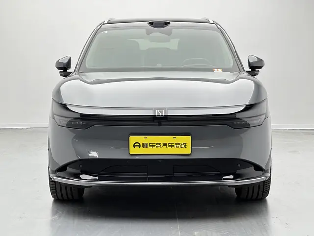 ZEEKR 7X  из Китая