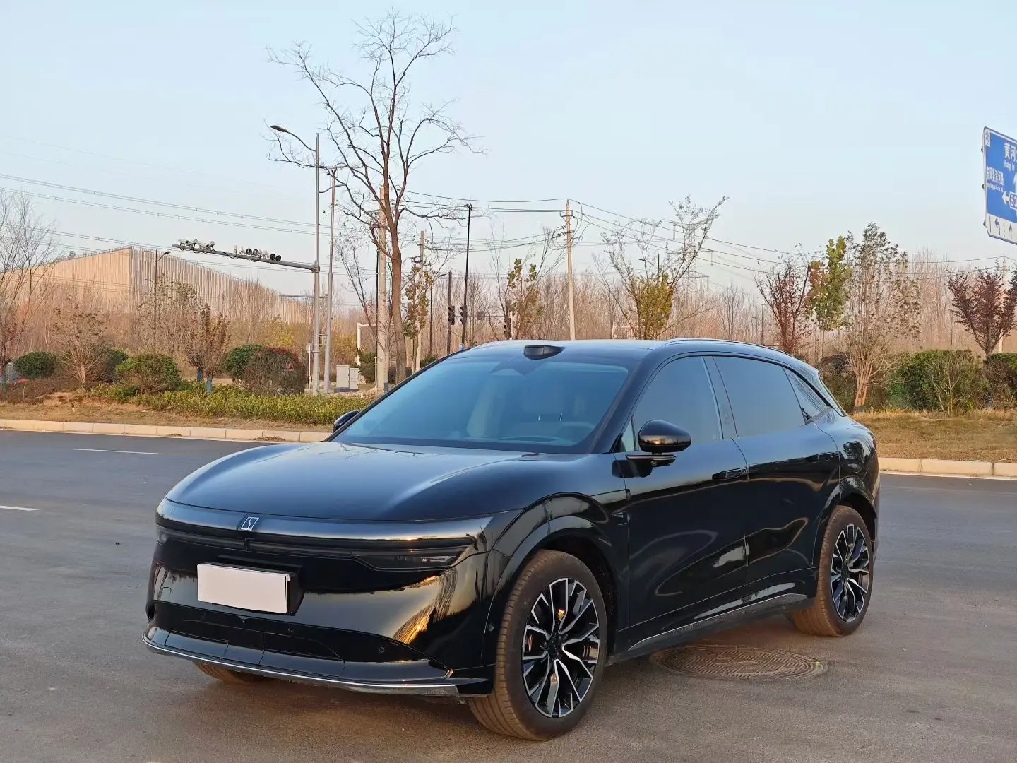 ZEEKR 7X  из Китая