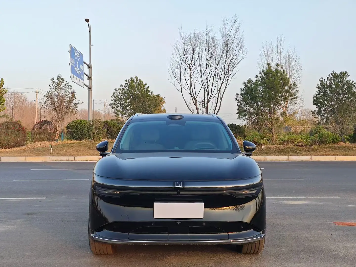 ZEEKR 7X  из Китая