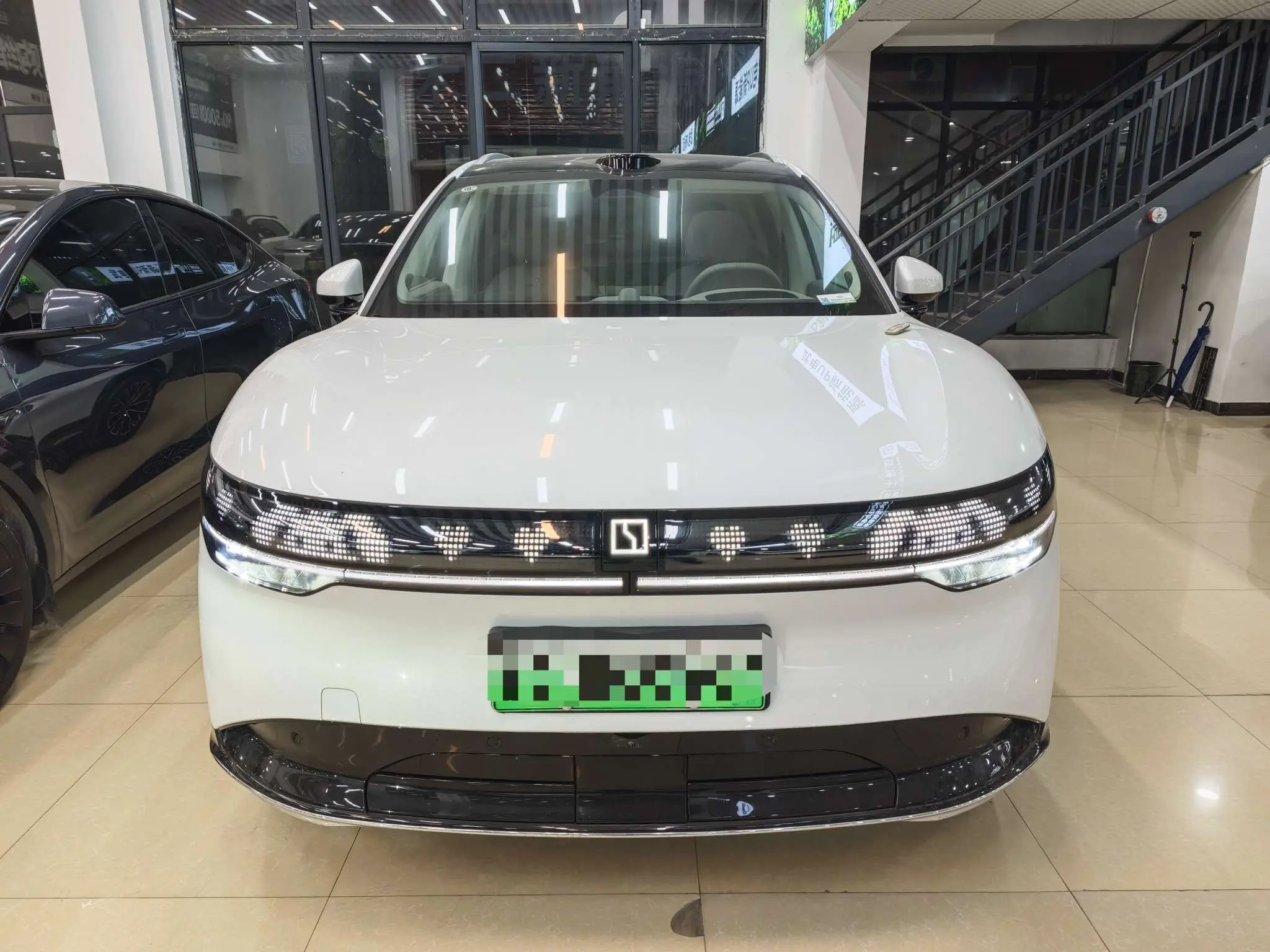 ZEEKR 7X  из Китая