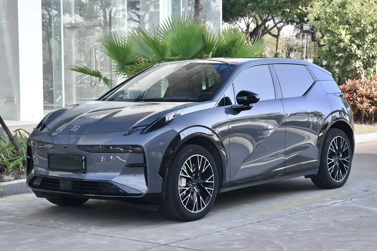 ZEEKR X  из Китая