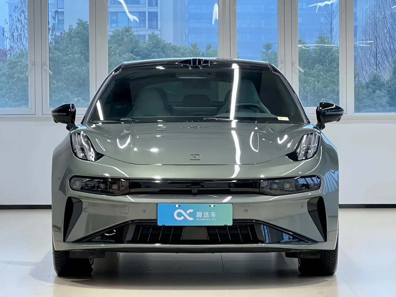 ZEEKR 001  из Китая