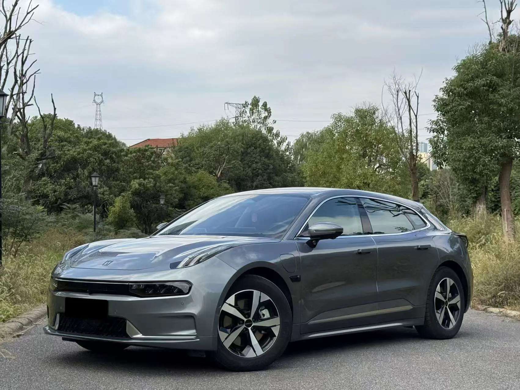 ZEEKR 001  из Китая