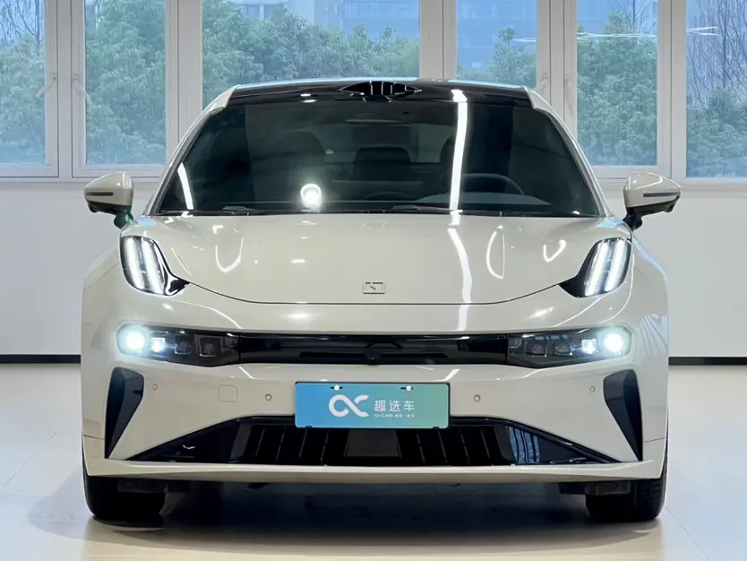 ZEEKR 001  из Китая