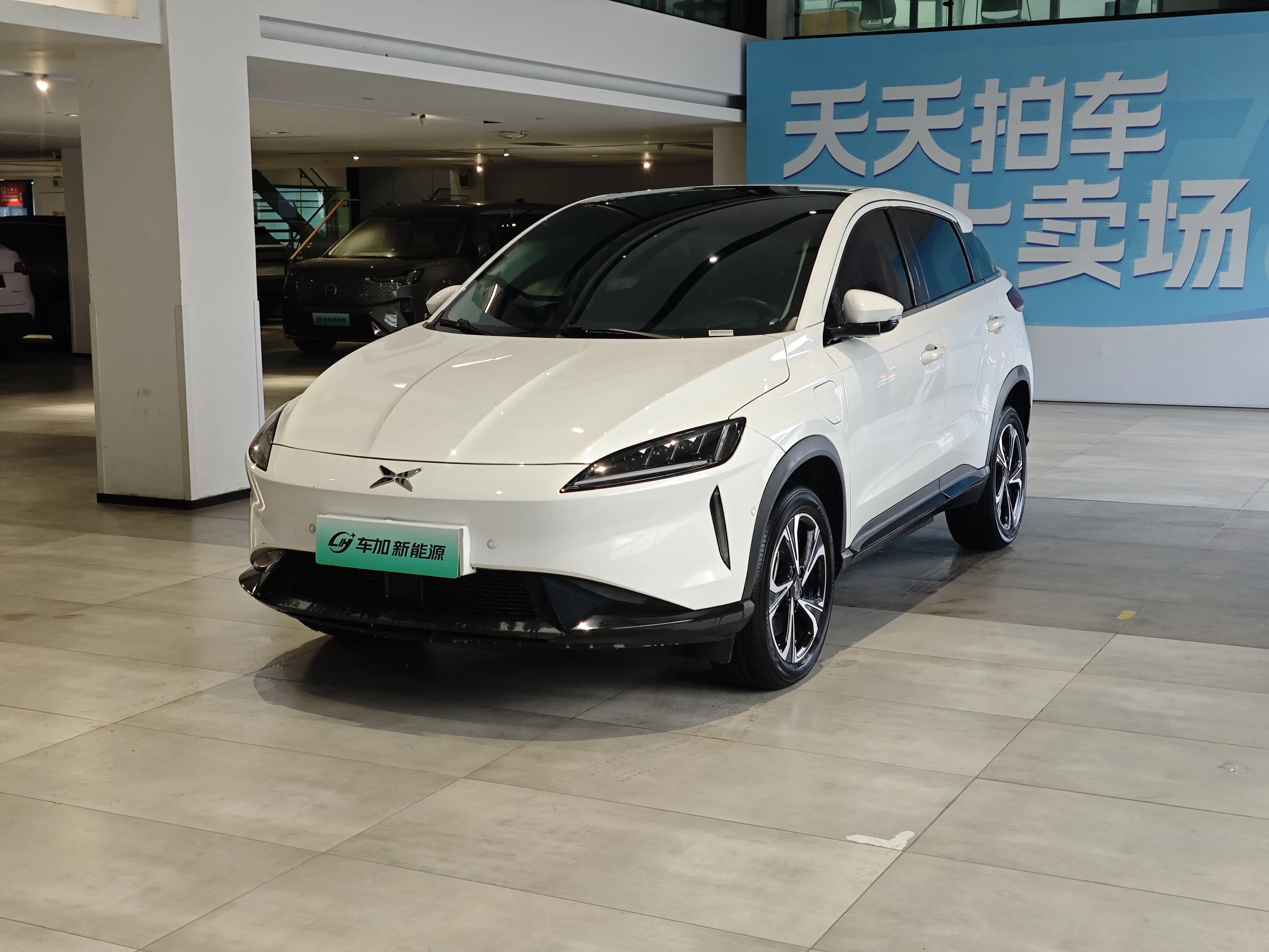 Xpeng G3  из Китая