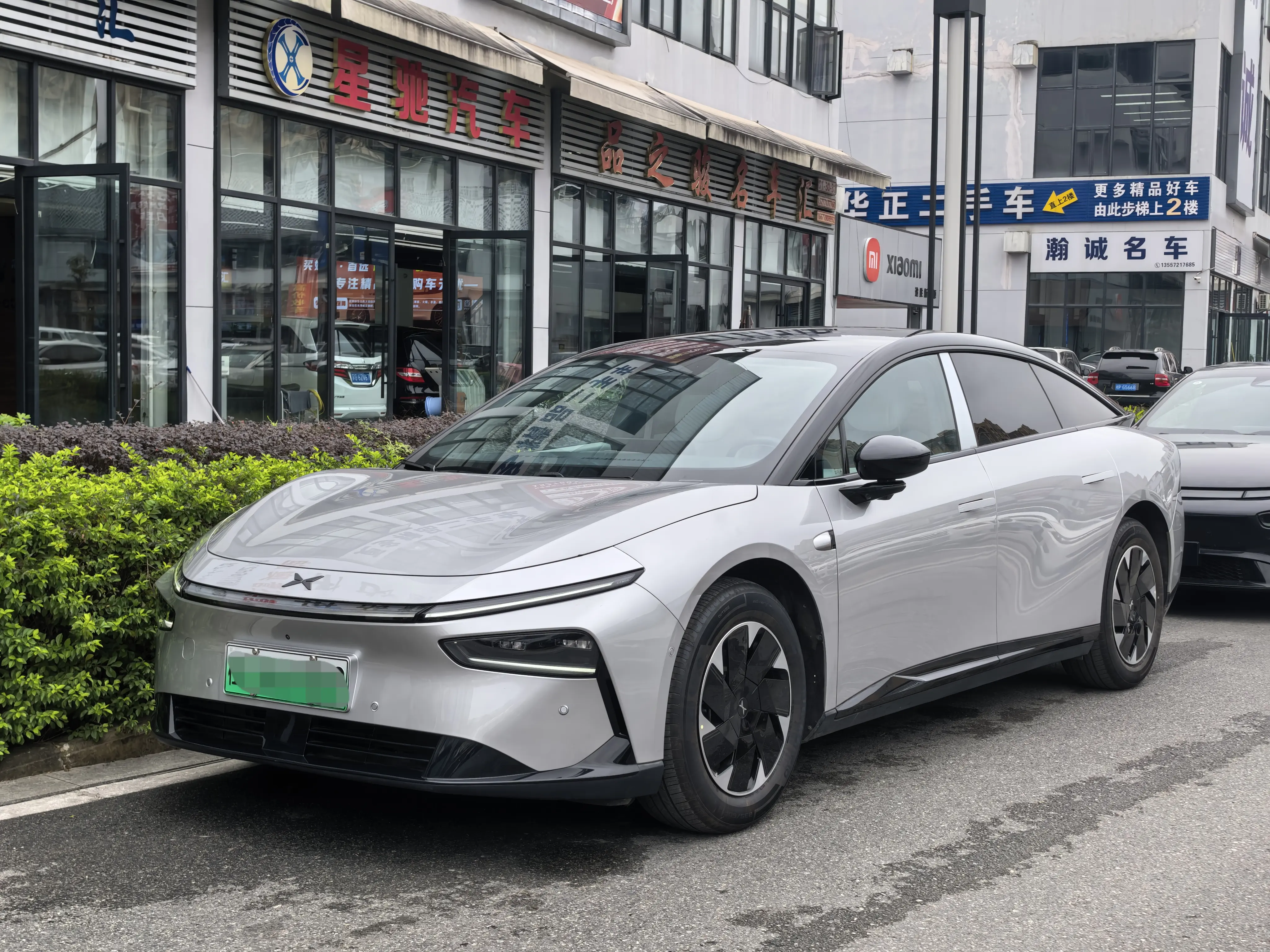 Xpeng P7+  из Китая