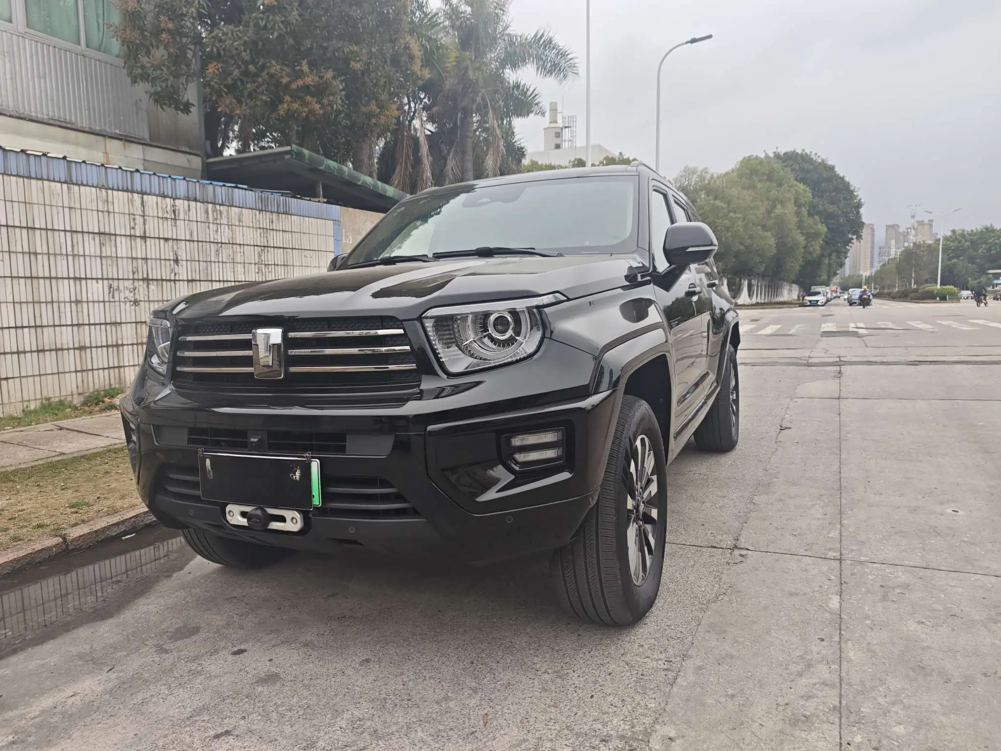 Tank 700 Hi4-T  из Китая