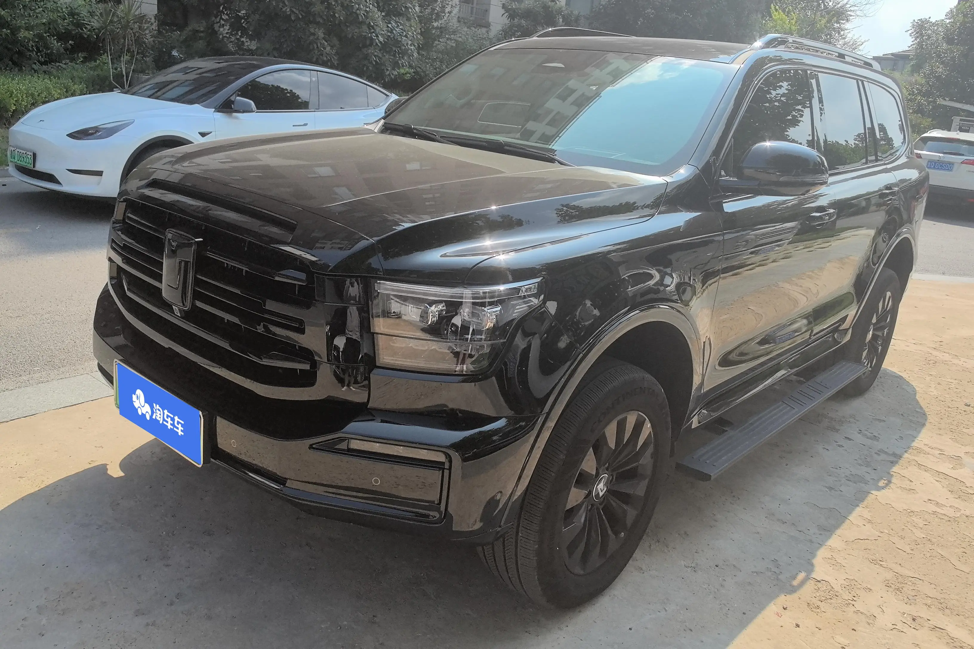 Tank 500 Hi4-T  из Китая