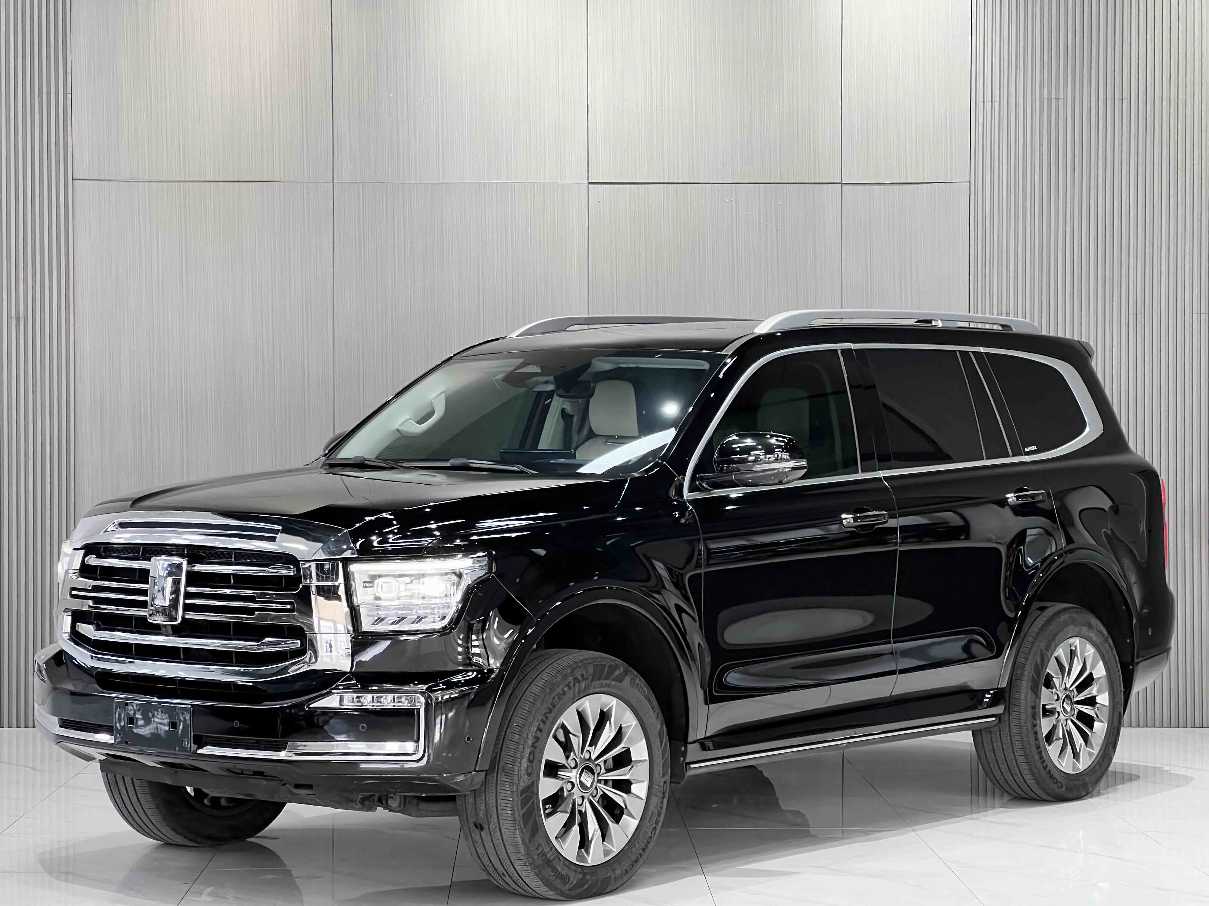 Tank 500  из Китая