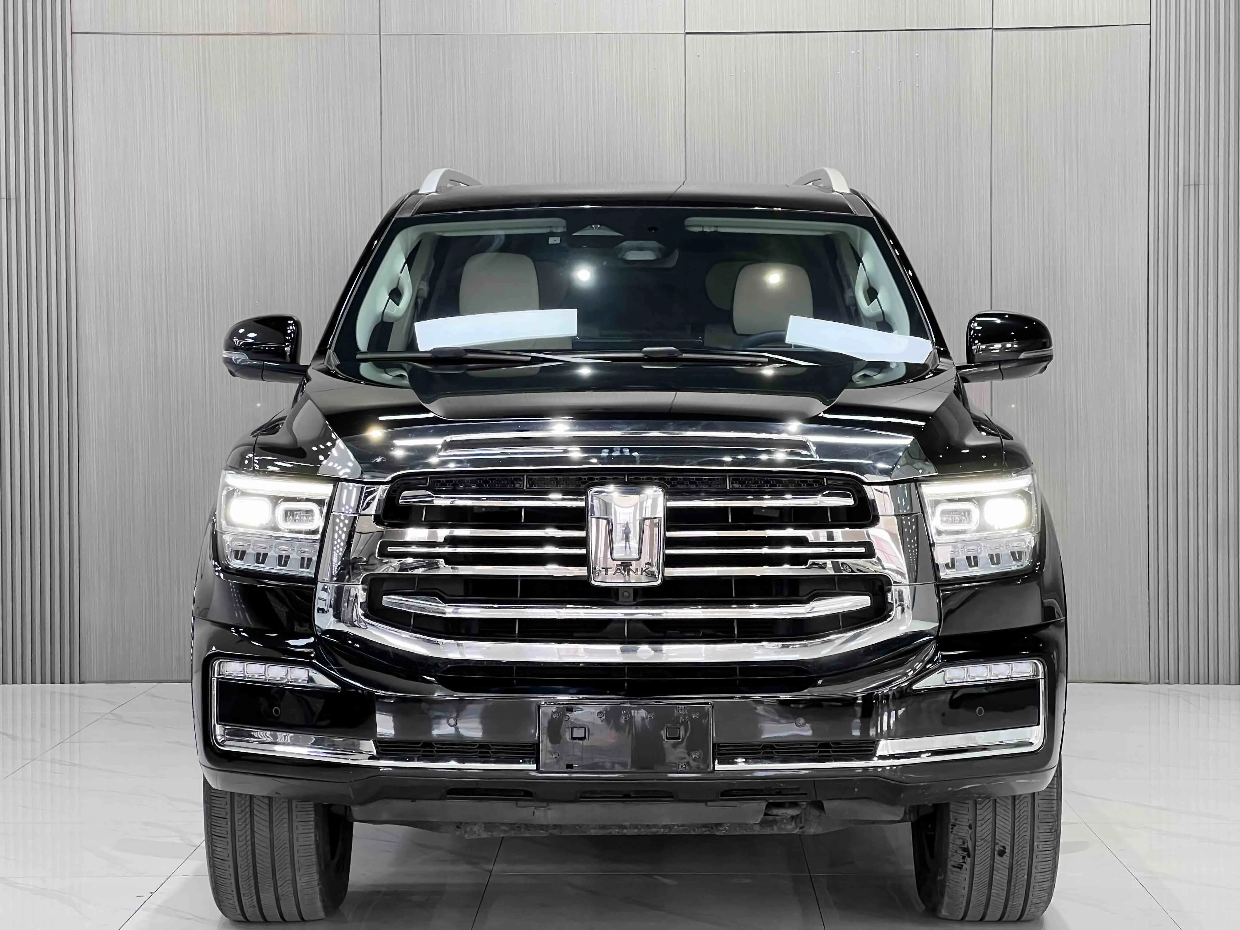 Tank 500  из Китая