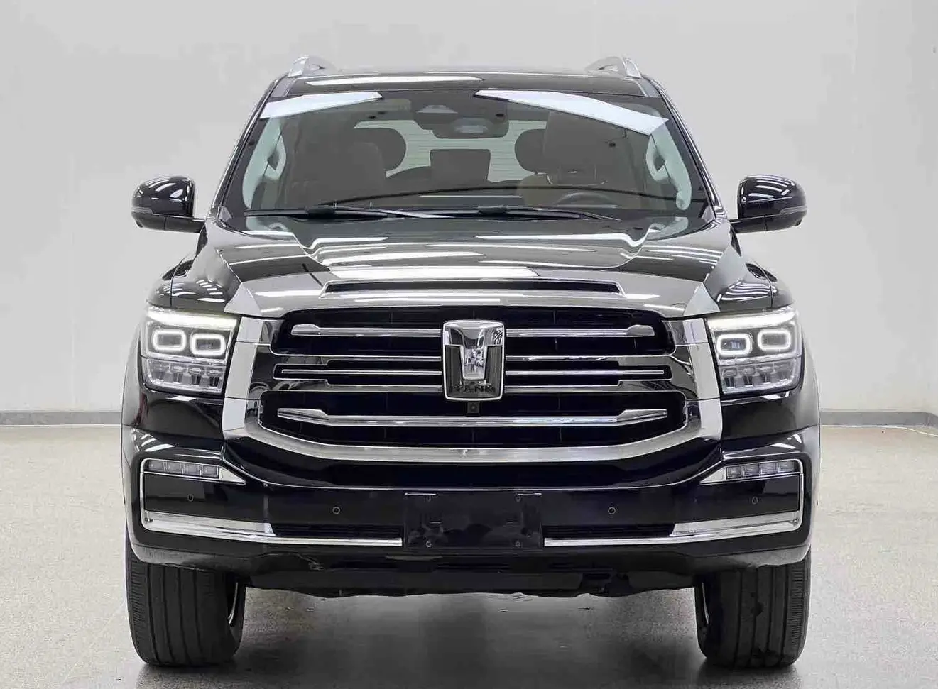 Tank 500  из Китая