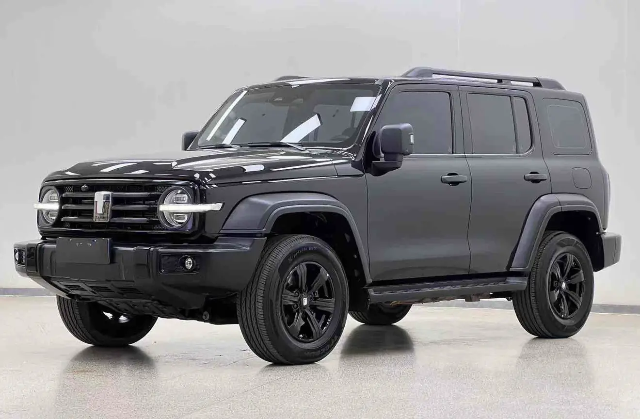 Tank 300  из Китая