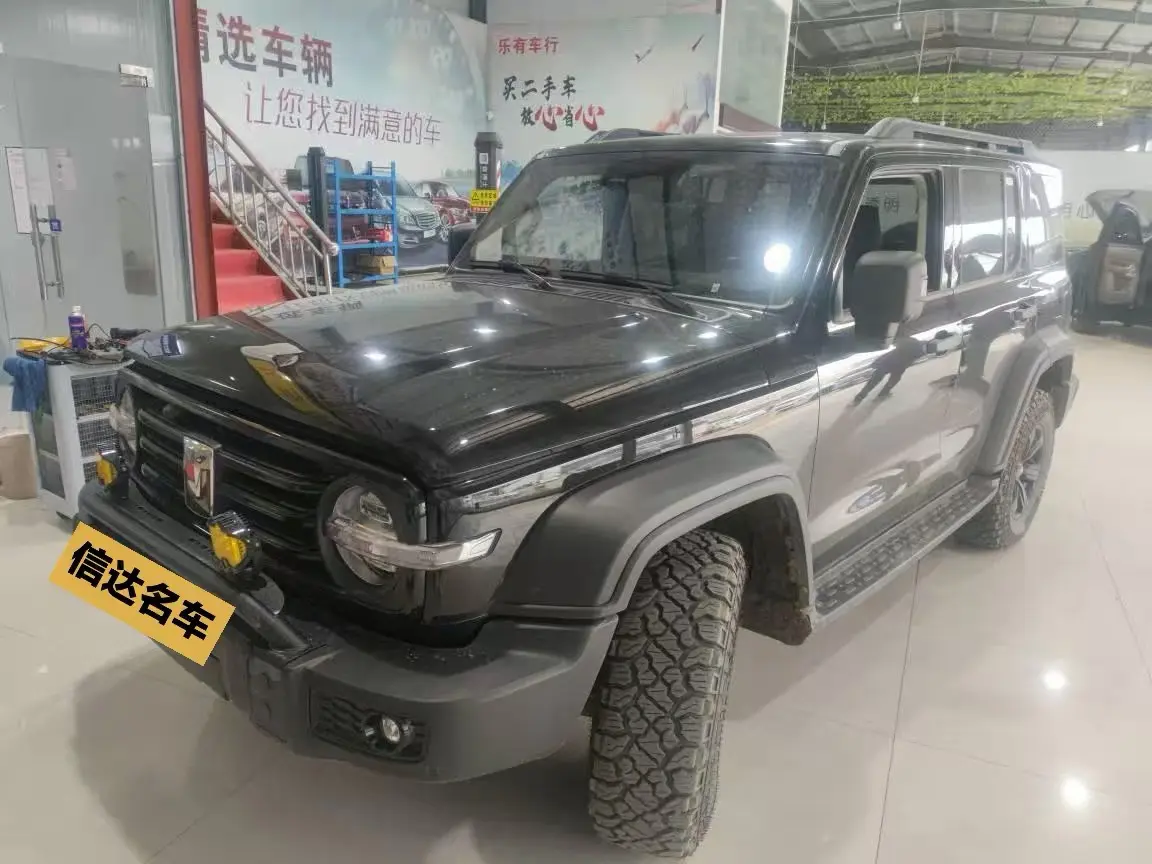 Tank 300  из Китая