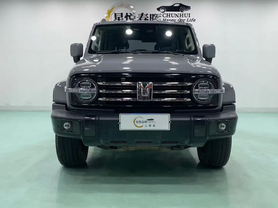 Tank 300  из Китая