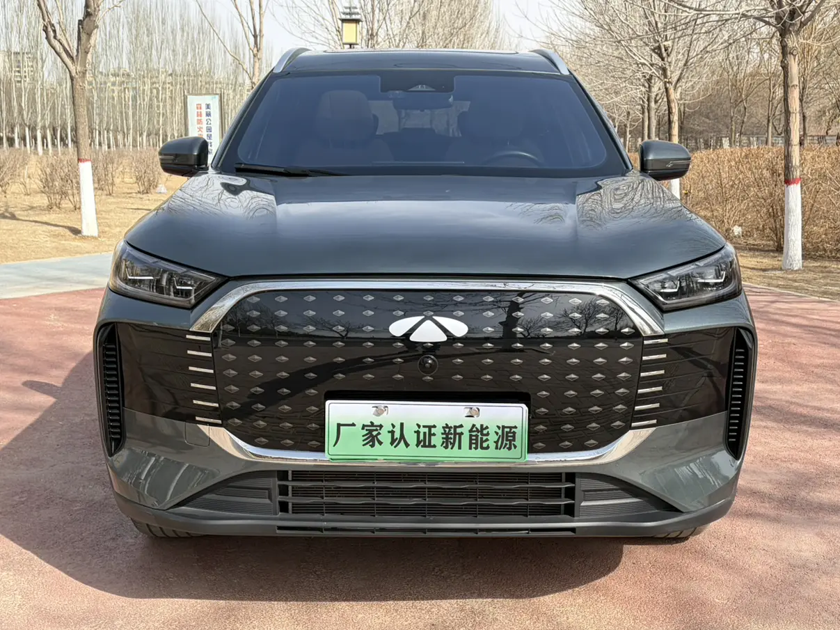 Chery Fengyun T8  из Китая