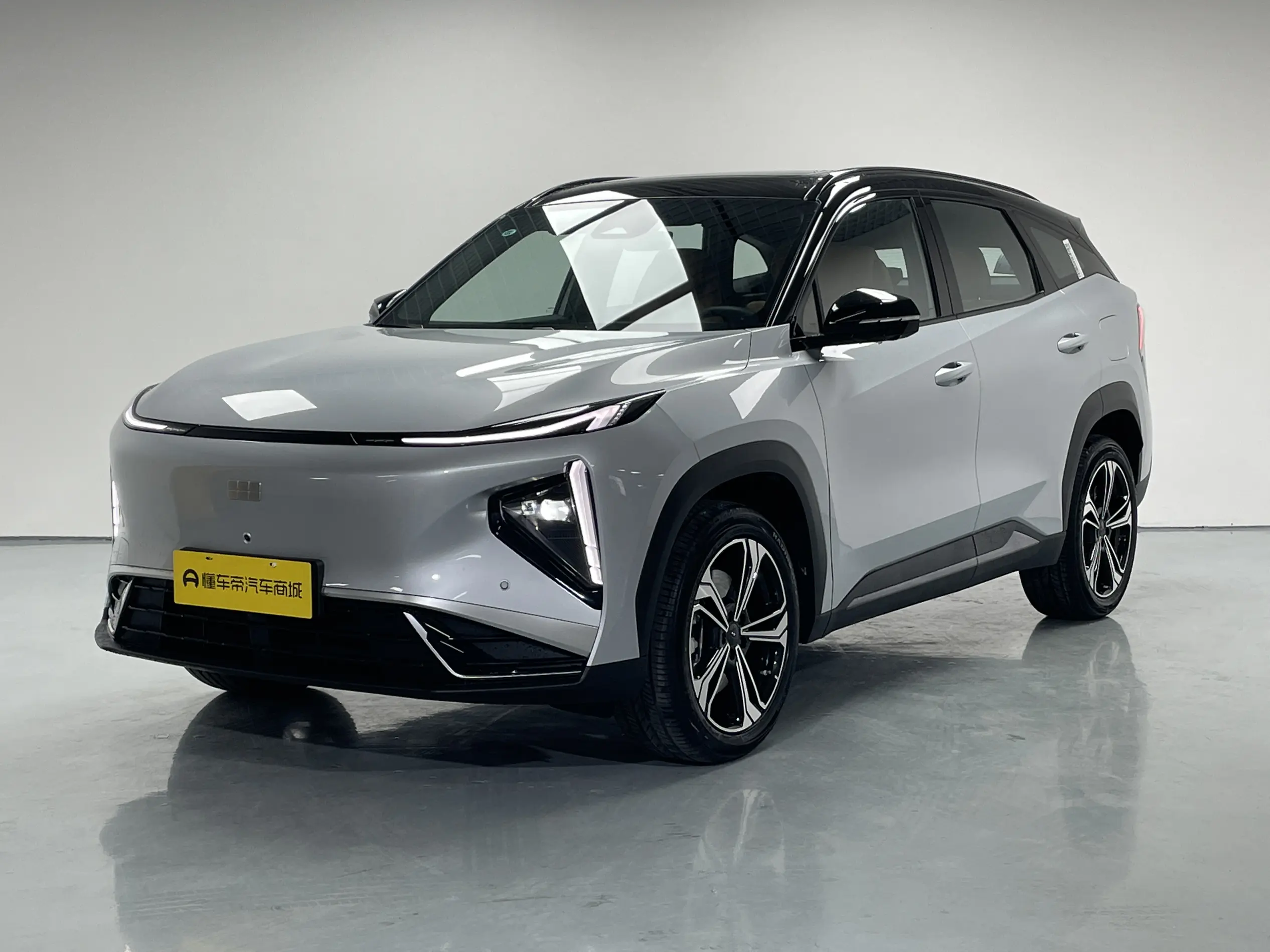 Geely Galaxy L7  из Китая