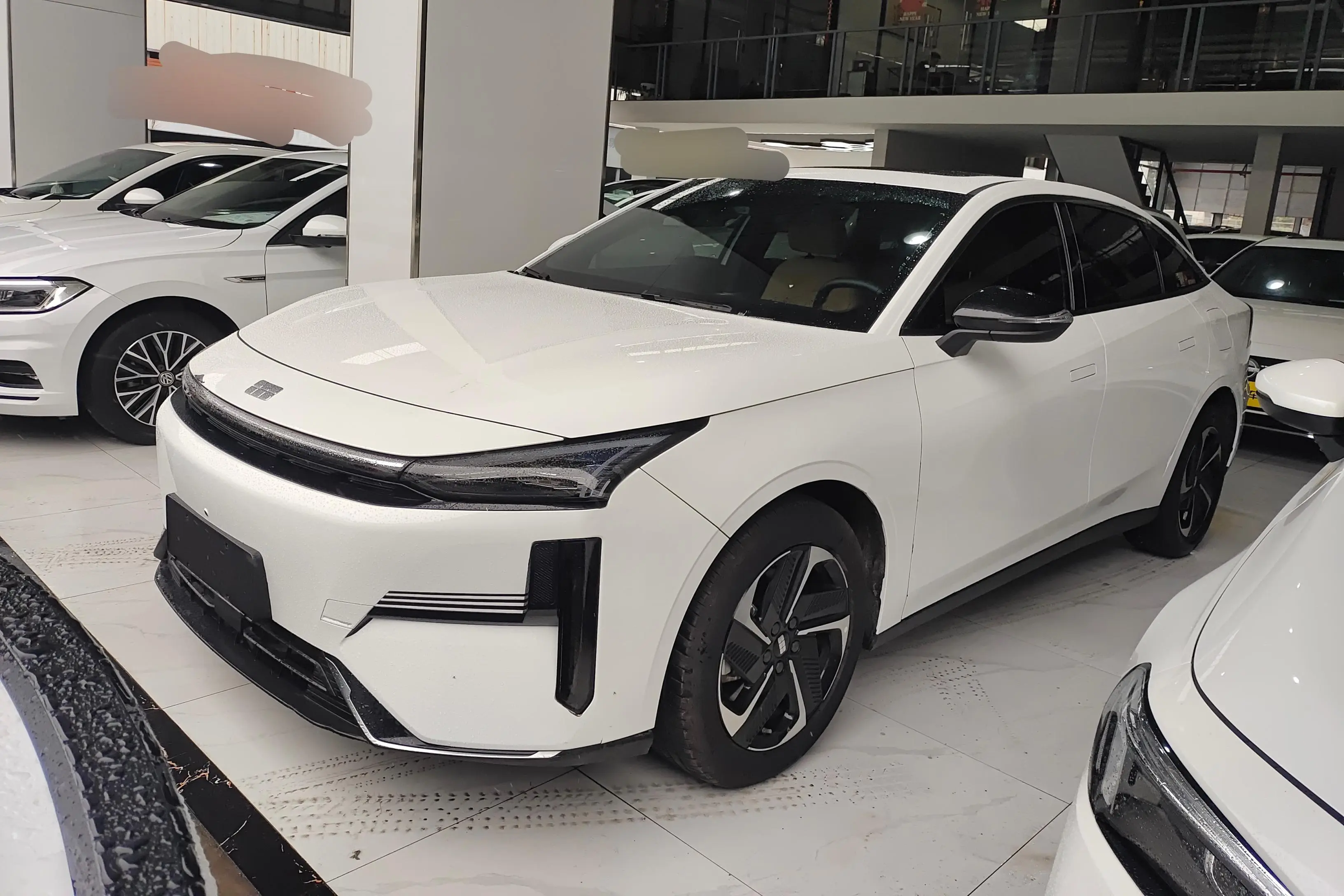 Geely Galaxy L6  из Китая