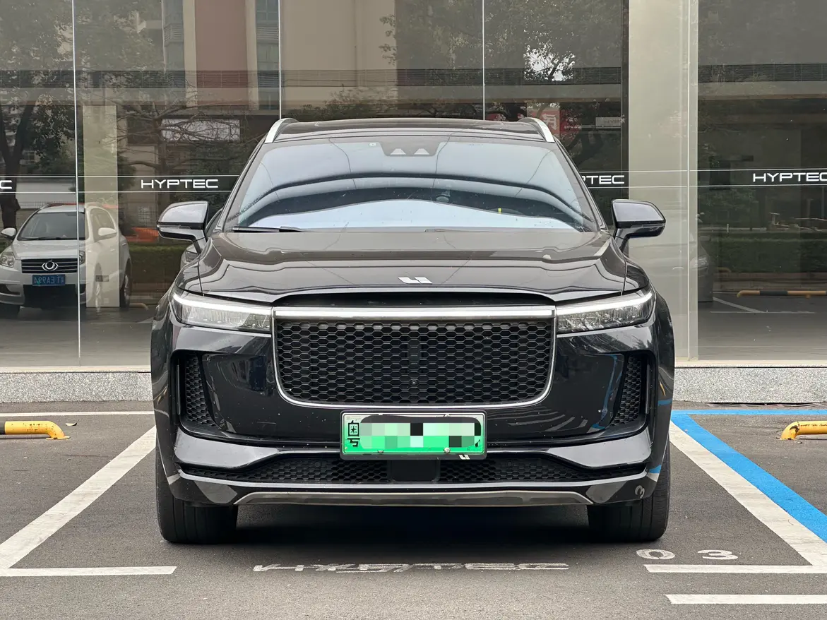 Li ONE (Ideal ONE)  из Китая