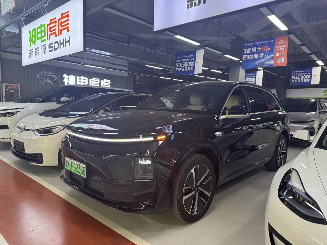 Li L6 (Ideal L6)  из Китая