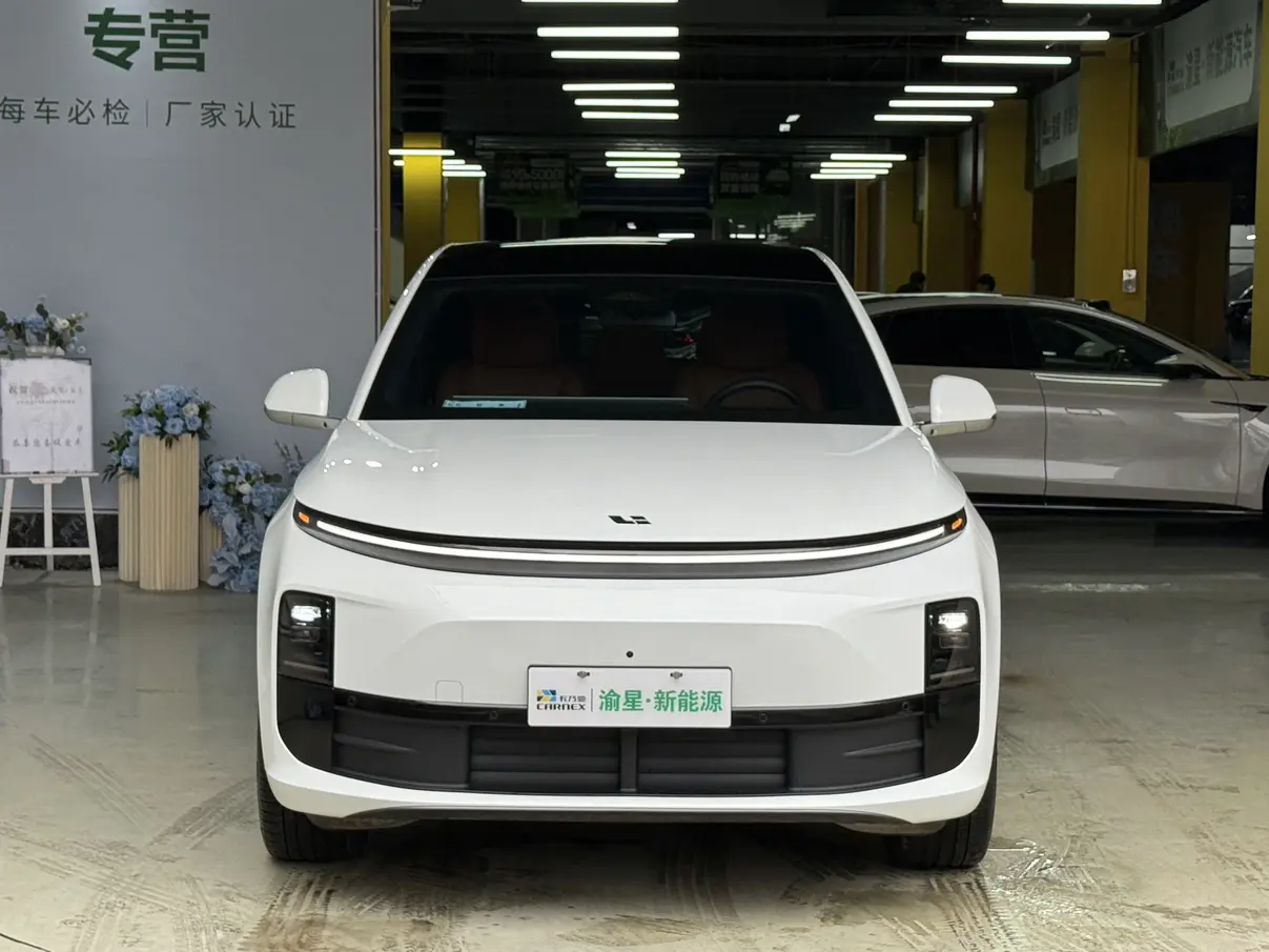 Li L6 (Ideal L6)  из Китая