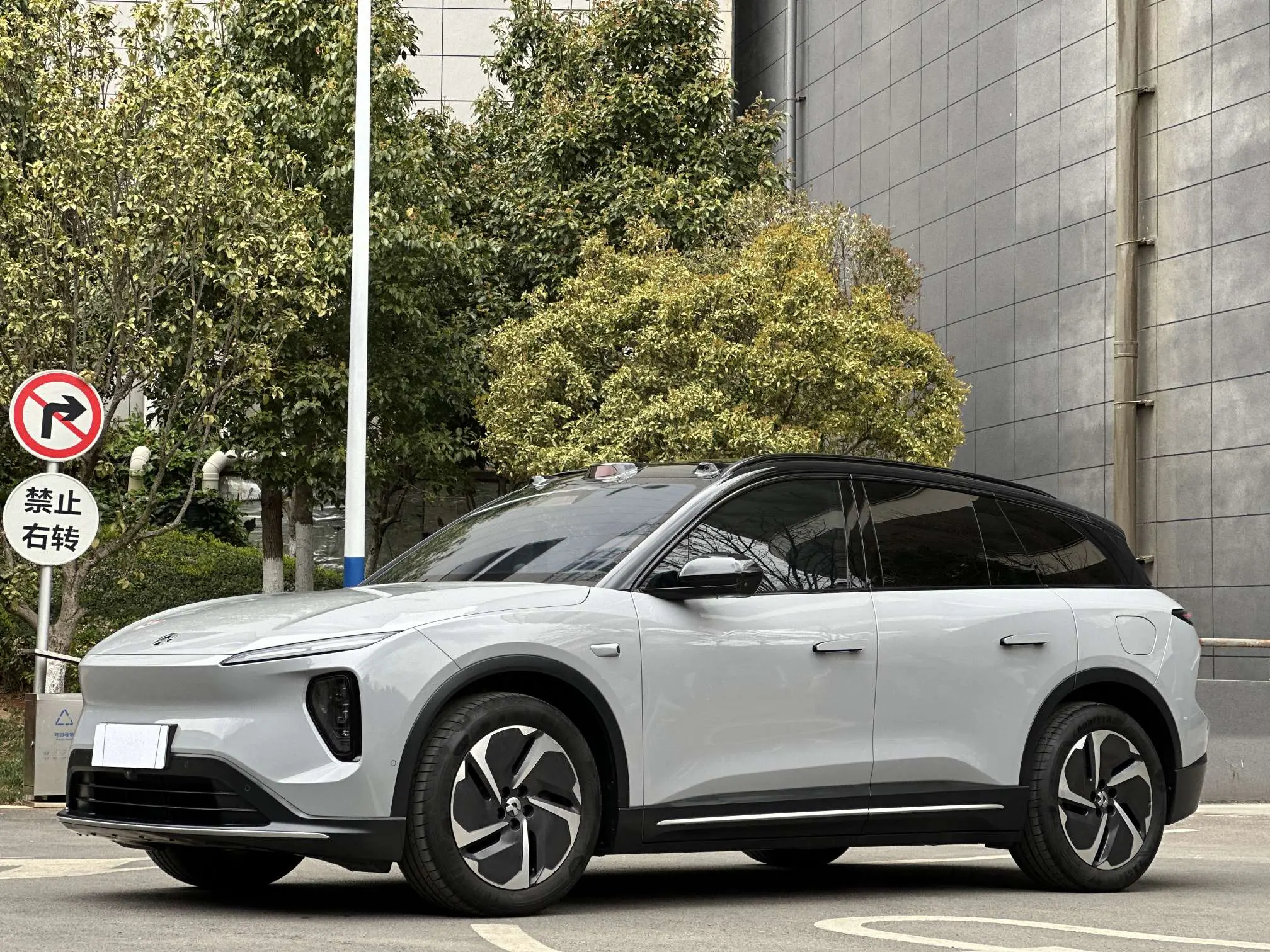 NIO ES6  из Китая