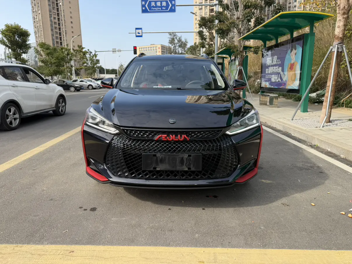 Dongfeng Yixuan GS  из Китая