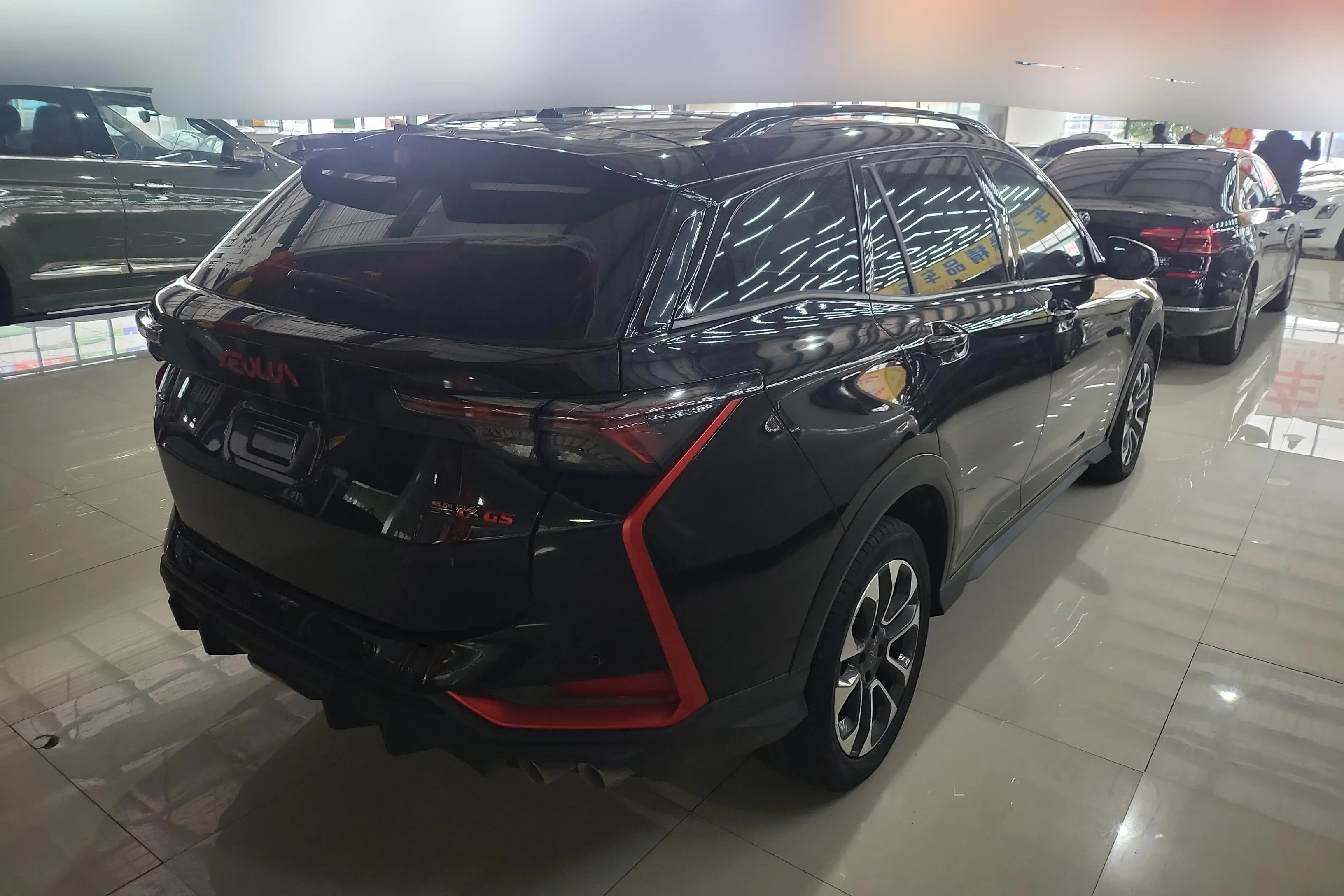 Dongfeng Yixuan GS  из Китая