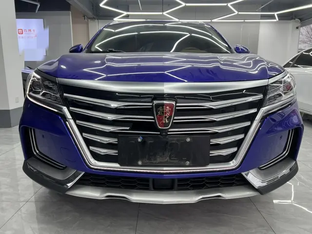 Roewe Marvel X  из Китая