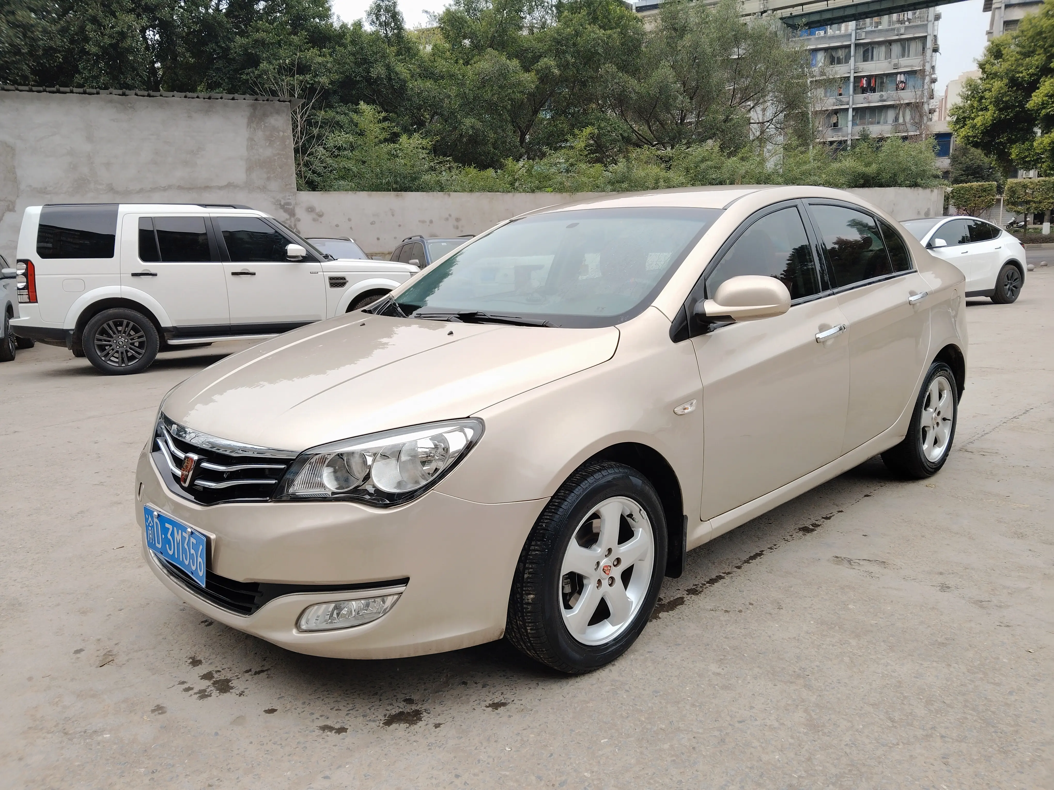Roewe 350  из Китая