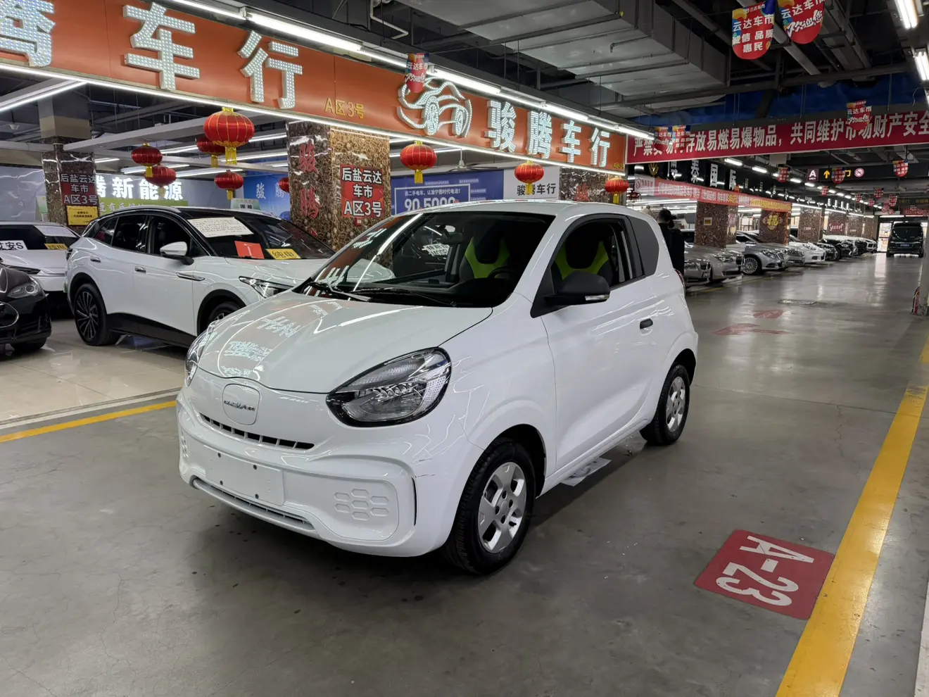 Roewe CLEVER  из Китая