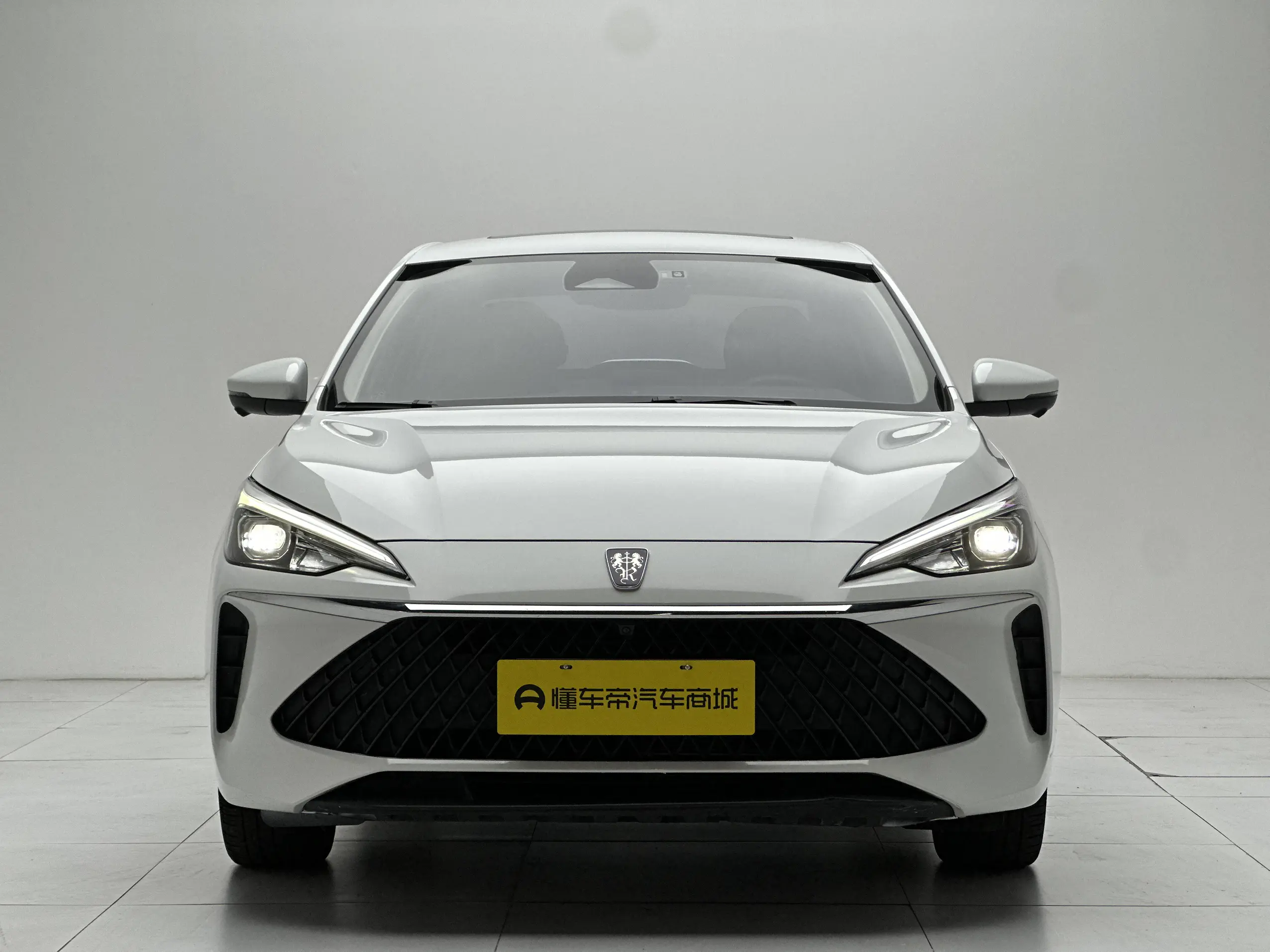 Roewe i5  из Китая