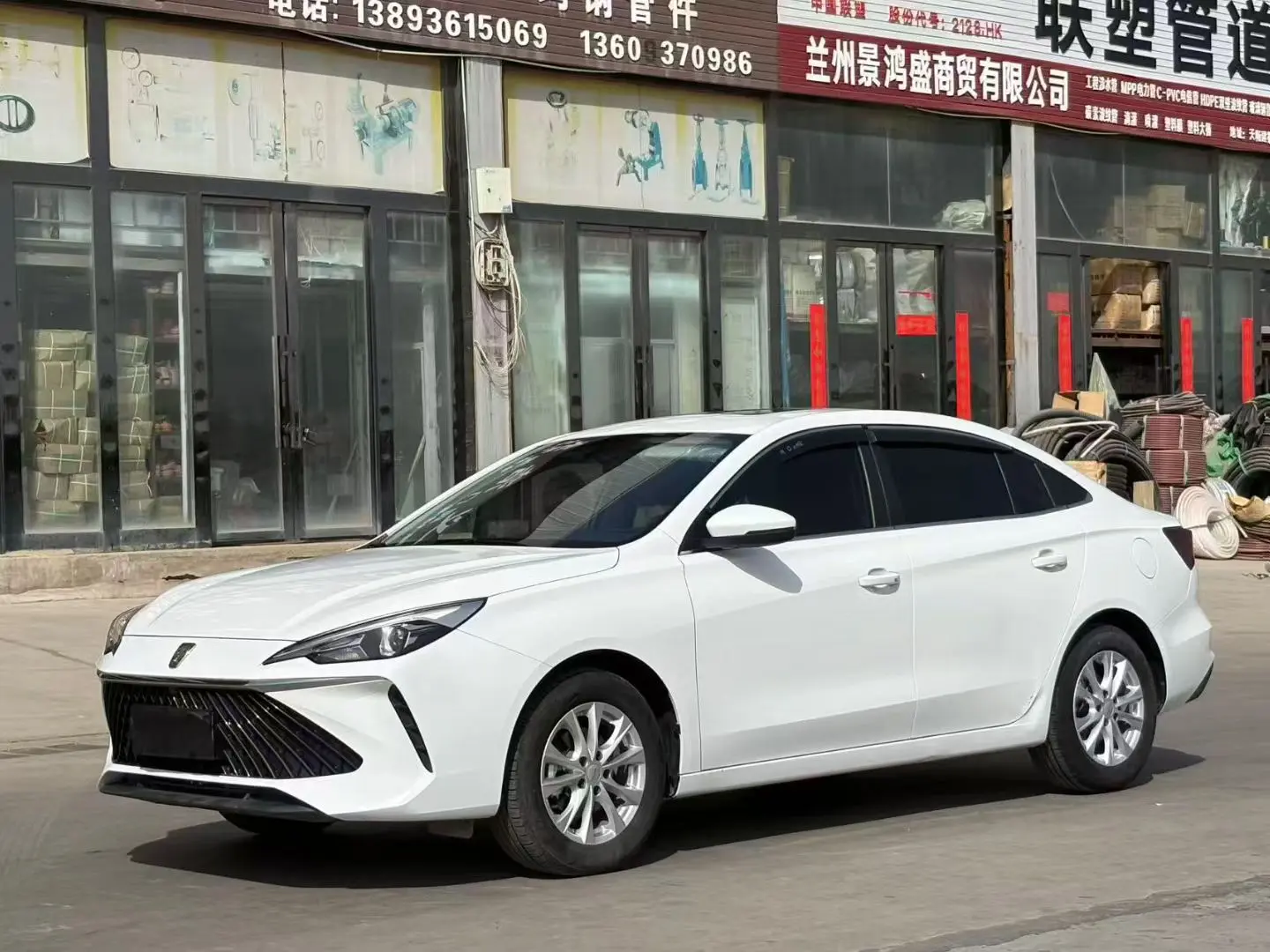 Roewe i5  из Китая