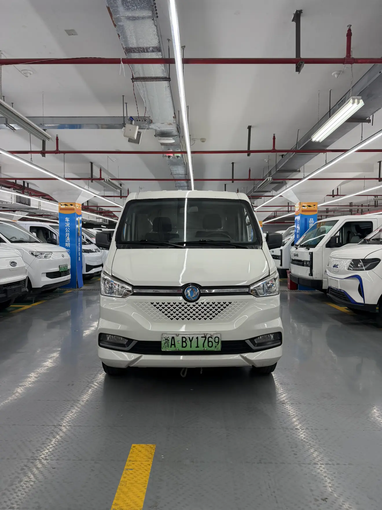 Dongfeng Yufeng EM26  из Китая